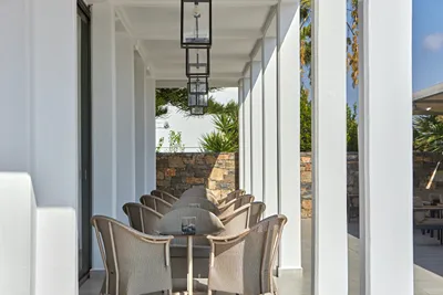 Amounda Bay Hotel