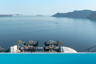 La Perla Villas & Suites