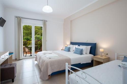 Menes Hotel