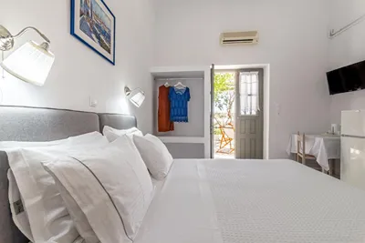 Milos Apartment