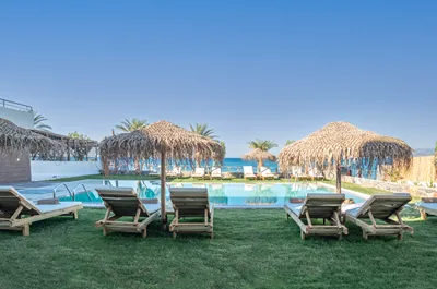 Golden Bee Lifestyle Hotel