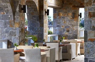 Alexander Beach Hotel & Village