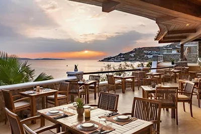 Saint John Hotel Villas & Spa