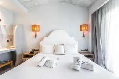 Blue Carpet Luxury Suites
