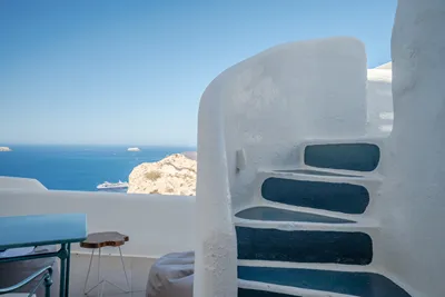 Apeiron Blue Santorini