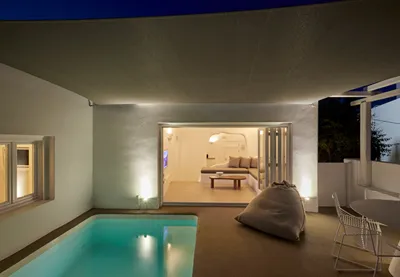 Olia Villas & Suites