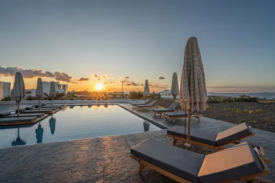 Volcanic Arc Santorini Suites