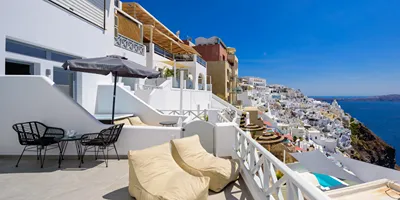 Elia Caldera Suites