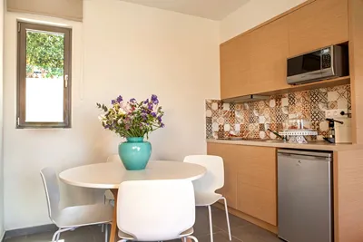 Sundance Apartments & Suites