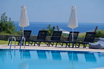Blue Jasmine Hotel