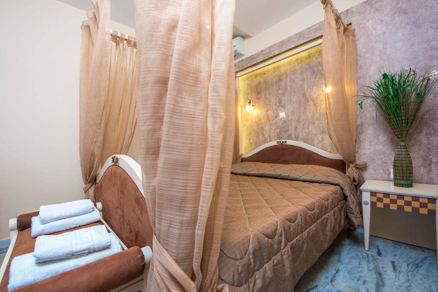 Pontikonissi Hotel