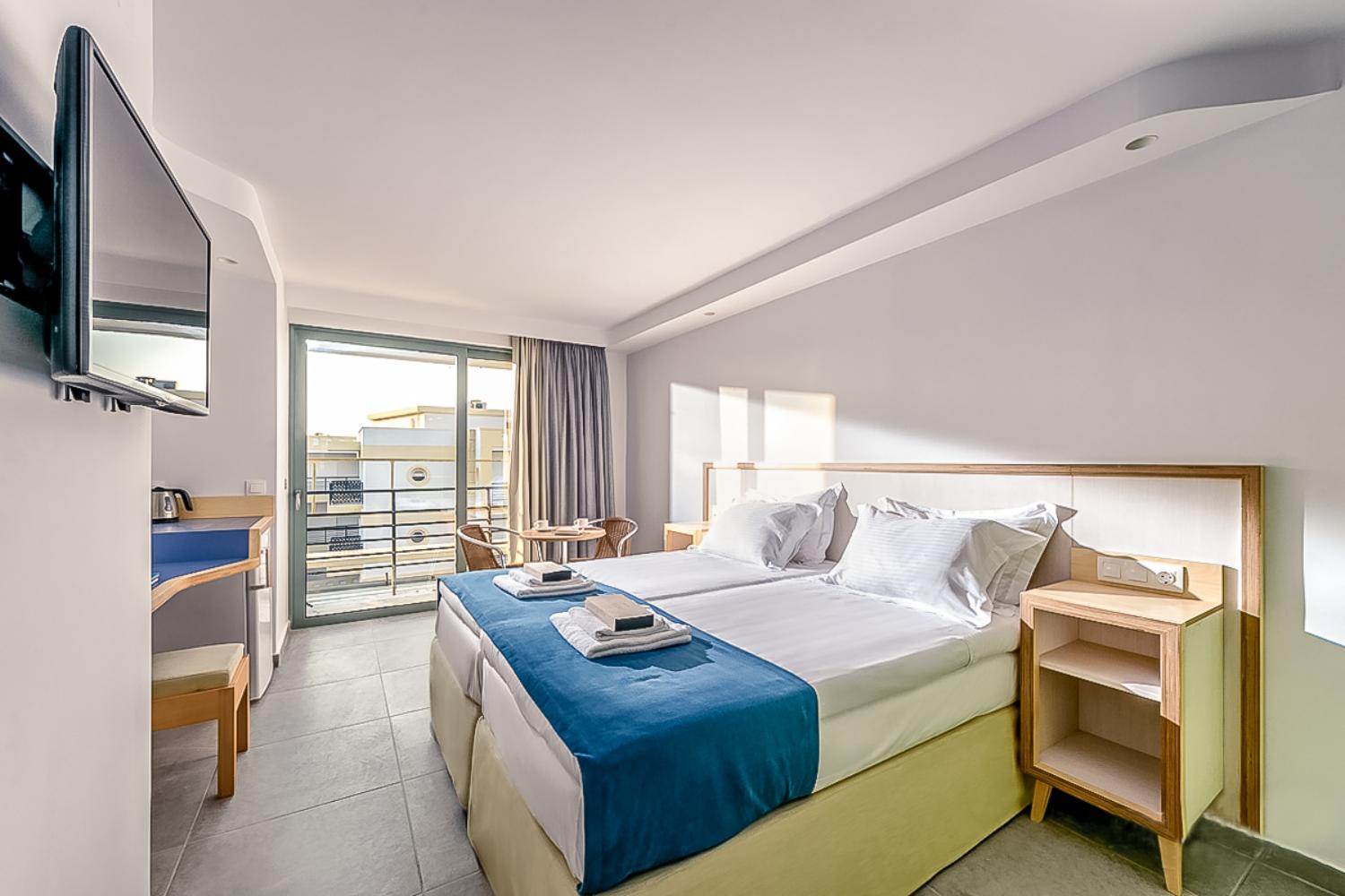 Alia Beach Hotel