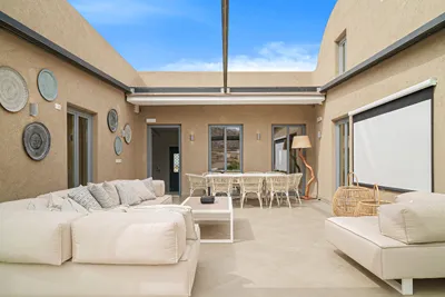 Phaos at Cellaria Estate