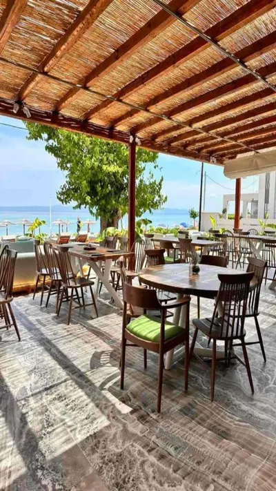 Royal Hotel Polichrono
