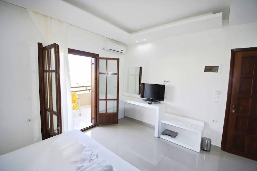 HOTEL MACEDON