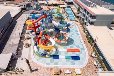 Theo Hotel Apartments