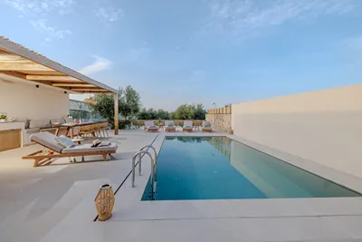 Sokratis LocoLux Villas & Suites