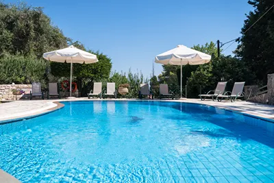 Nikiforos Apartments