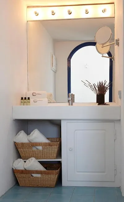 Altana Heritage Suites Santorini
