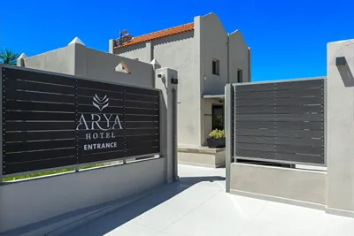 Arya Hotel