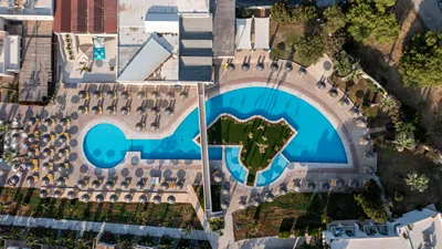 Akti Coast Club