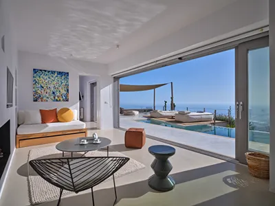Santorini Heights