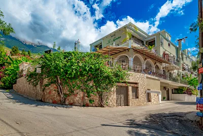 La Signora Hotel