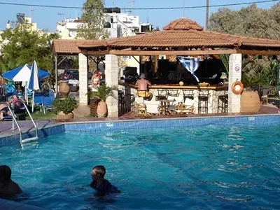 Nikos Apartments Stalis