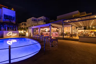 Oasis Beach Hotel