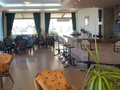 PYLEA BEACH HOTEL