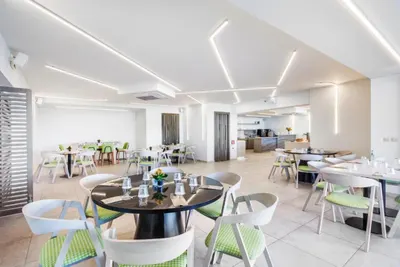 Kriopigi Hotel