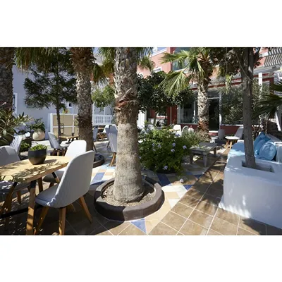 Blue Sea Hotel