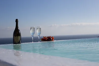 Horizon Mills Villas and Suites Santorini