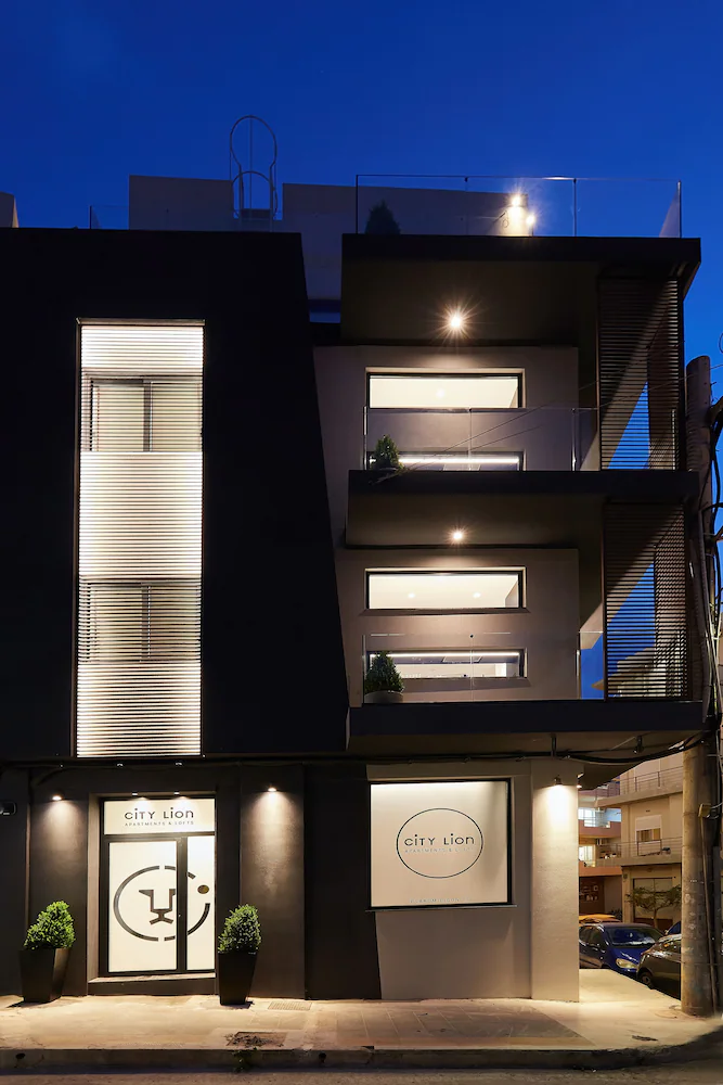 City Lion Apartments & Lofts