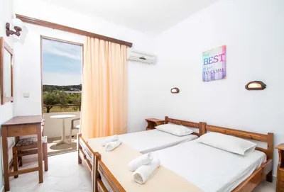 NIKOS BnB