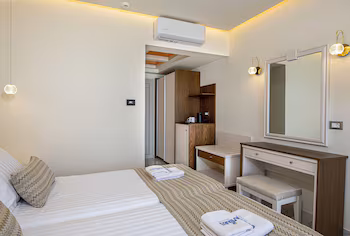 Vantaris Palace Hotel