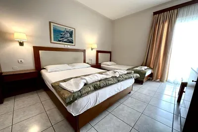 Ioni Hotel