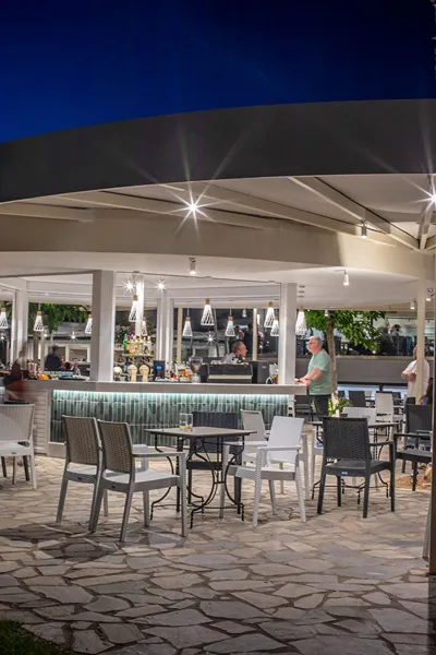 Golden Coast Hotel & Bungalows