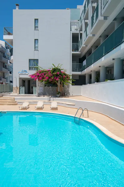 Alia Beach Hotel