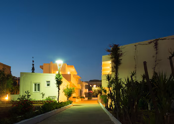 Amaryllis Beach Front Hotel