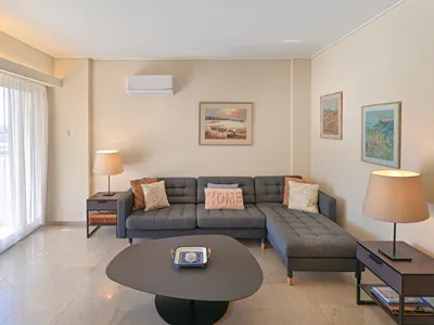 Penthouse Apartment and Studio