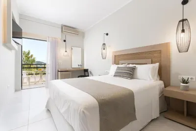 Paradise Hotel