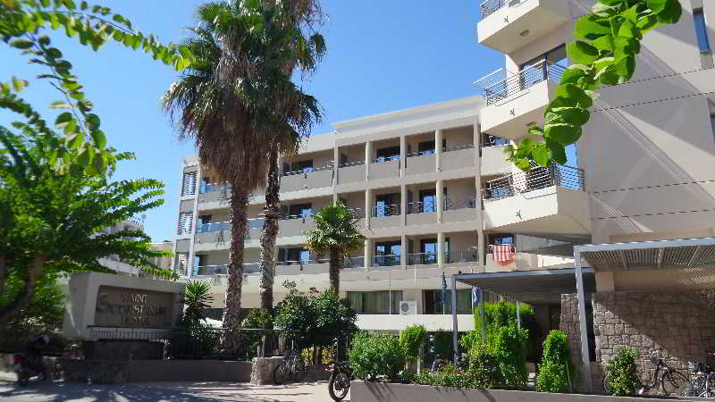 Saint Constantine Hotel