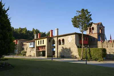 Simantro Resort