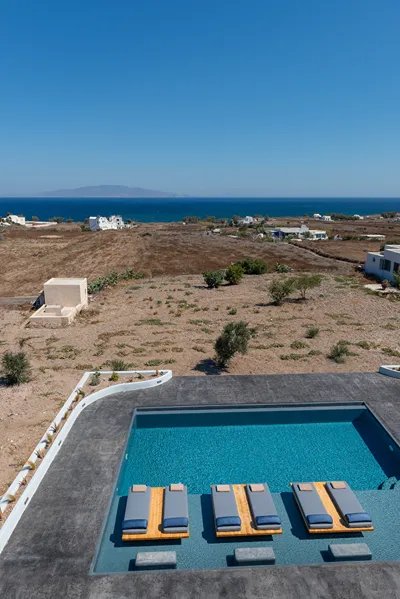 Volcanic Arc Santorini Suites