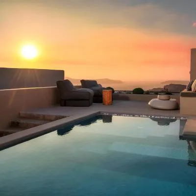 Halcyon Days Luxury Suites