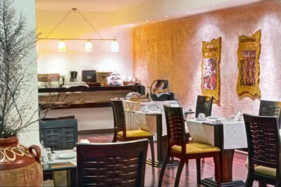 Nicola Hotel Athens