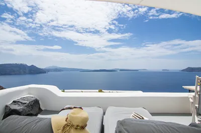 Ambition Suites Santorini