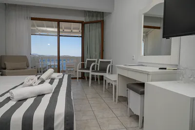 Akti Ouranoupoli Beach Resort