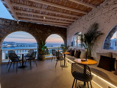 Yalos Hotel Sunset View